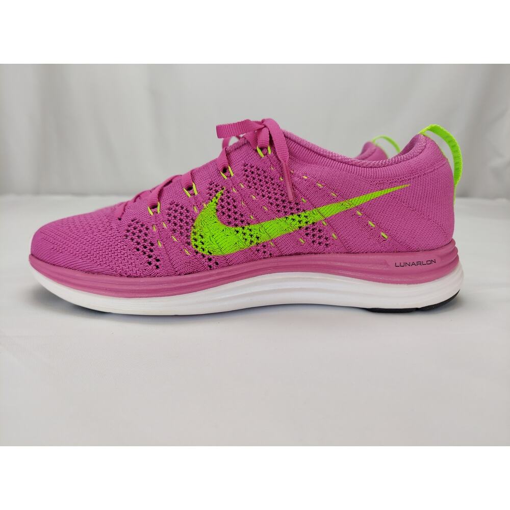Nike Women's Flyknit Lunarlon 1 Pink Green 554888-631 Size 7.5 NEW 2013